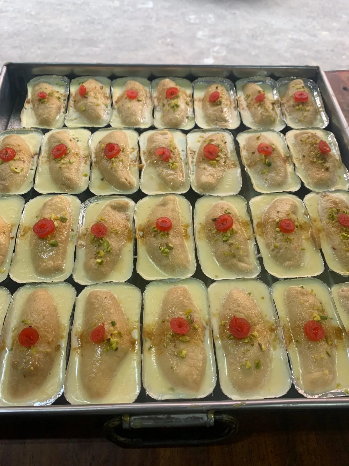 Malai Chomchom